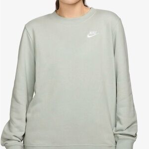 Nike Women's Light Green Crew Neck Sweater